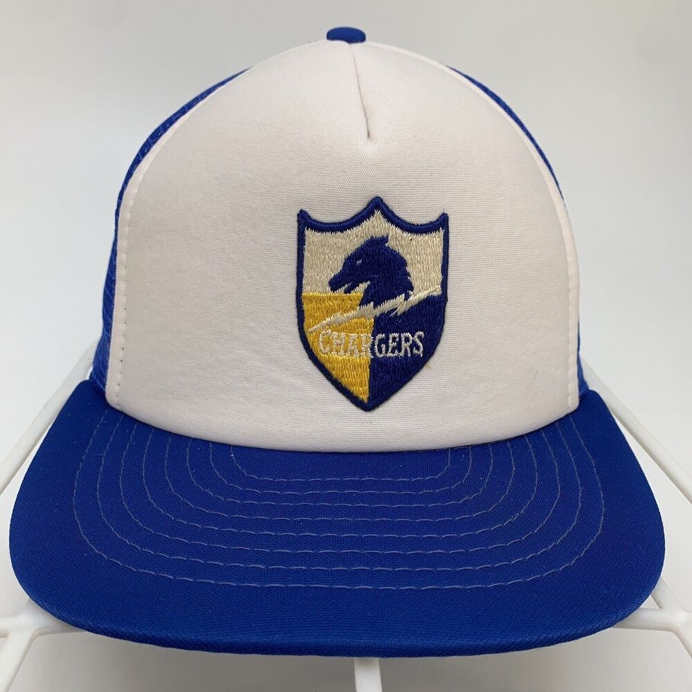 Vintage AJD LA Chargers Snapback Mesh Back Trucker Los Angeles San‎ Diego Large
